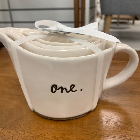 NWT Rae Dunn Measuring Cups - Picture 1 of 5